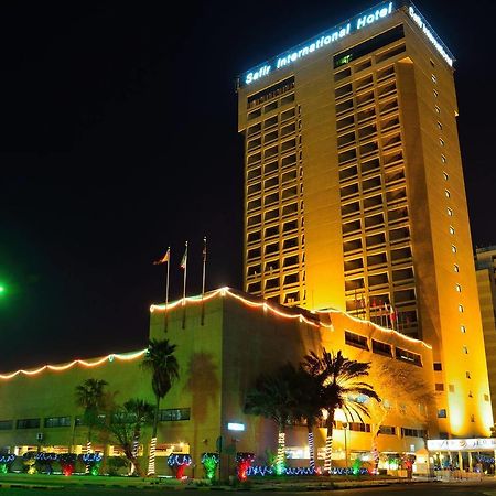 Safir International Hotel Kuwait Kuwait City Exteriör bild