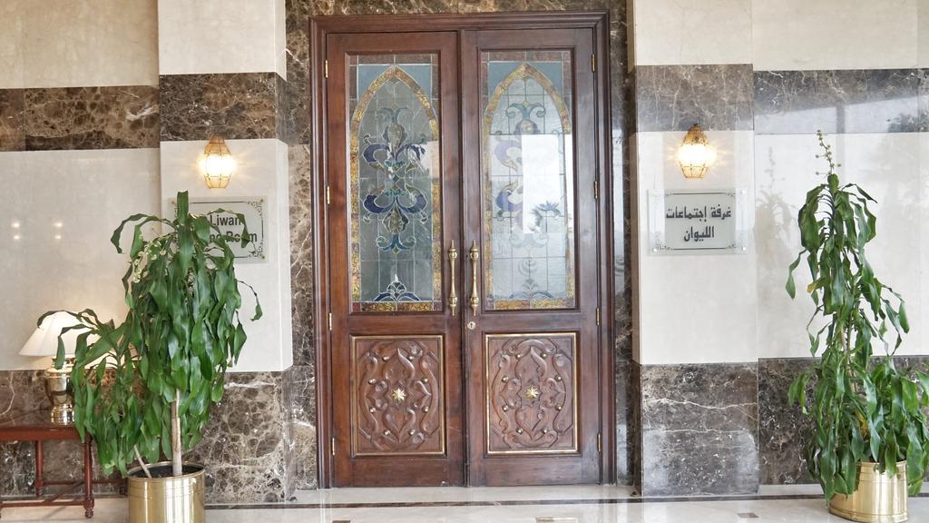Safir International Hotel Kuwait Kuwait City Exteriör bild