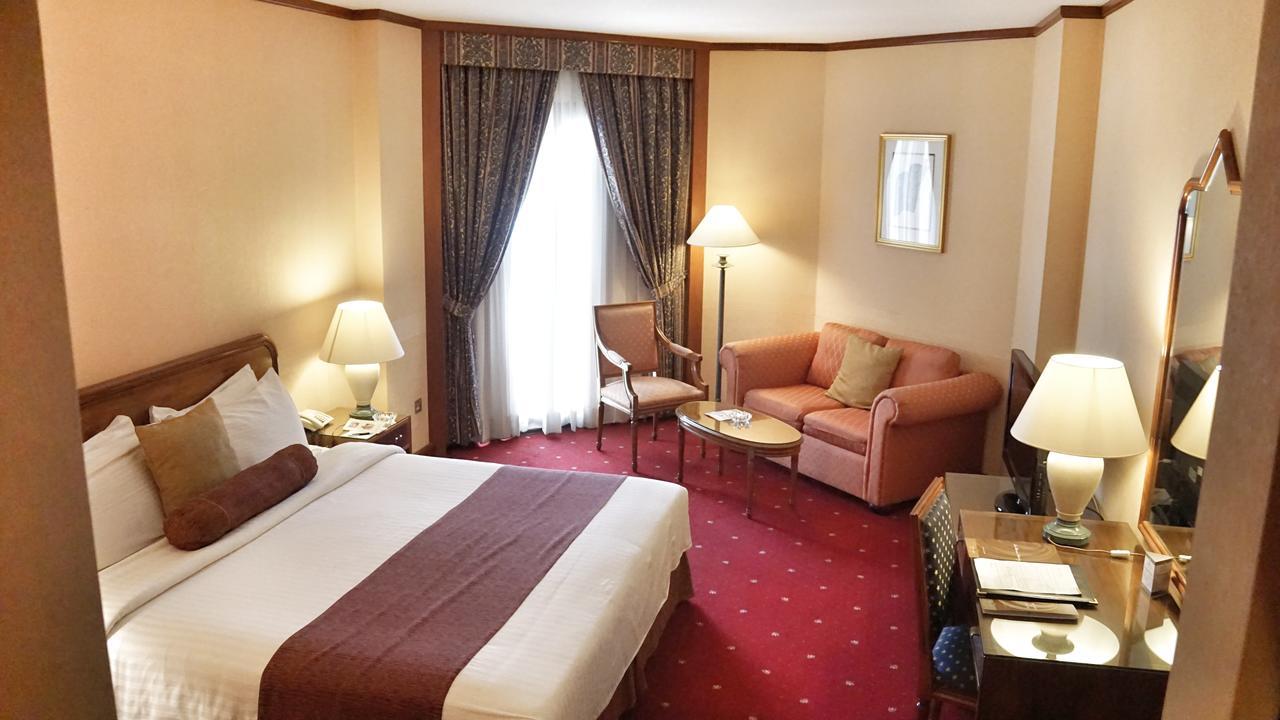 Safir International Hotel Kuwait Kuwait City Exteriör bild